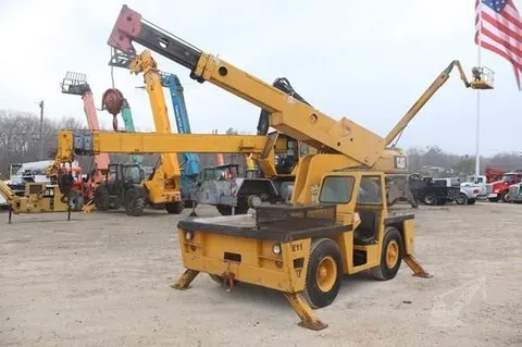 Broderson IC-70-1A