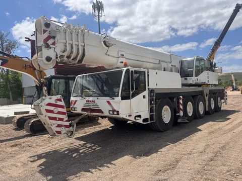 Demag AC-110