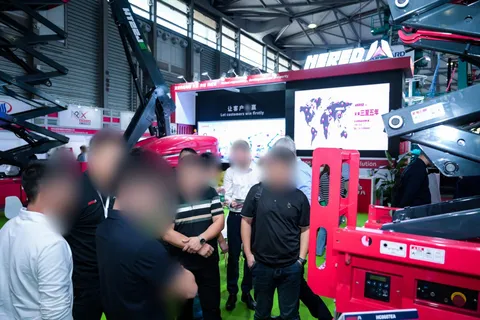 APEX Asia — photo 2