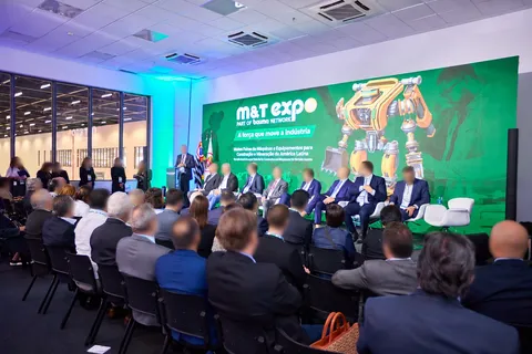 M&T Expo 2024 — выставка и конференц-зона