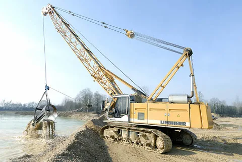 Liebherr HS 845 HD Litronic — crawler crane — photo 2