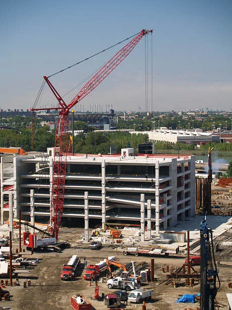 Liebherr LR 1300 — crawler crane — photo 2