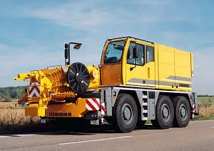 Liebherr LTC 1055-3.1 — all-terrain crane — photo 4