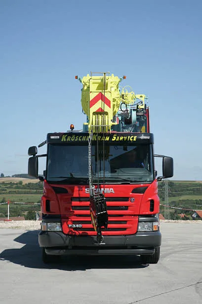 Liebherr LTF 1035-3.1 — truck crane — photo 3