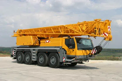 Liebherr LTM 1090-4.1 — all-terrain crane — photo 3