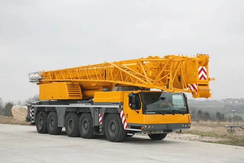 Liebherr LTM 1220-5.2 — all-terrain crane — photo 3