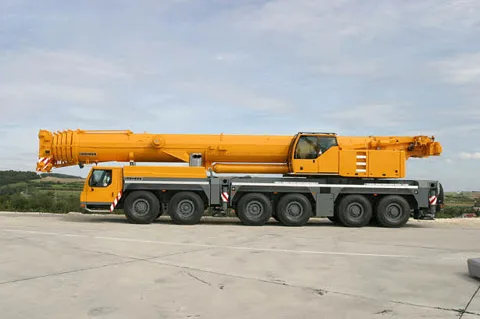Liebherr LTM 1250-6.1 — all-terrain crane — photo 3