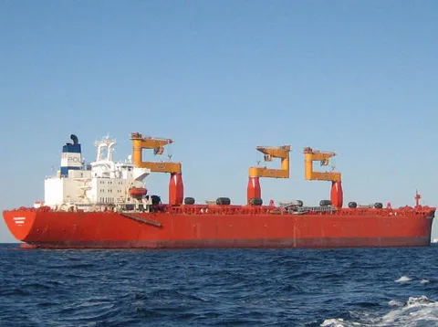 Liebherr MPG — port crane — photo 2